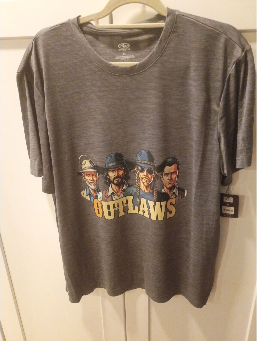 Athletic Works XL Gray Outlaws Graphic T-Shirt